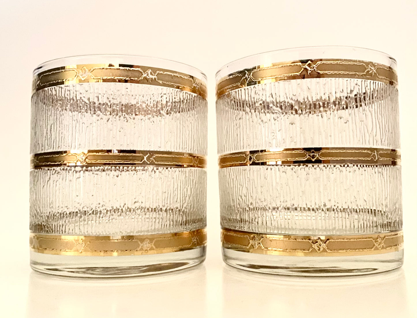 Culver Textured Gold Executive Cocktails (2)