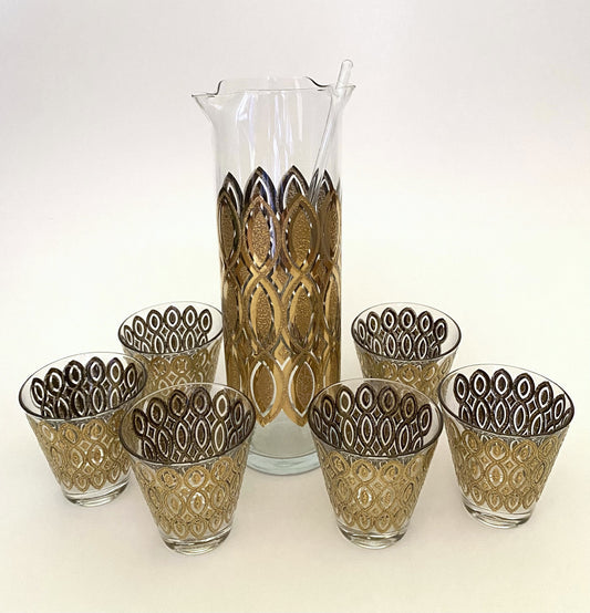 Queens Crown Pitcher Set