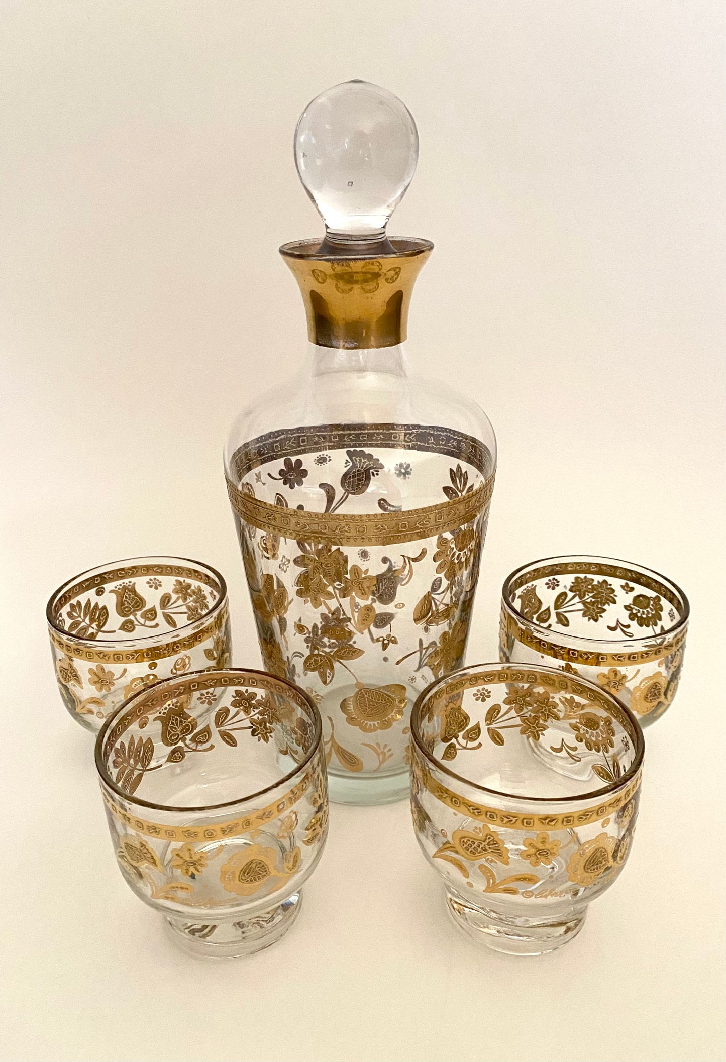 Culver Chantilly Decanter Set