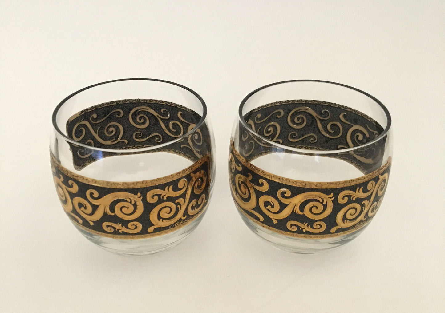 Culver Black Ebony Baroque Roly Polys (2)