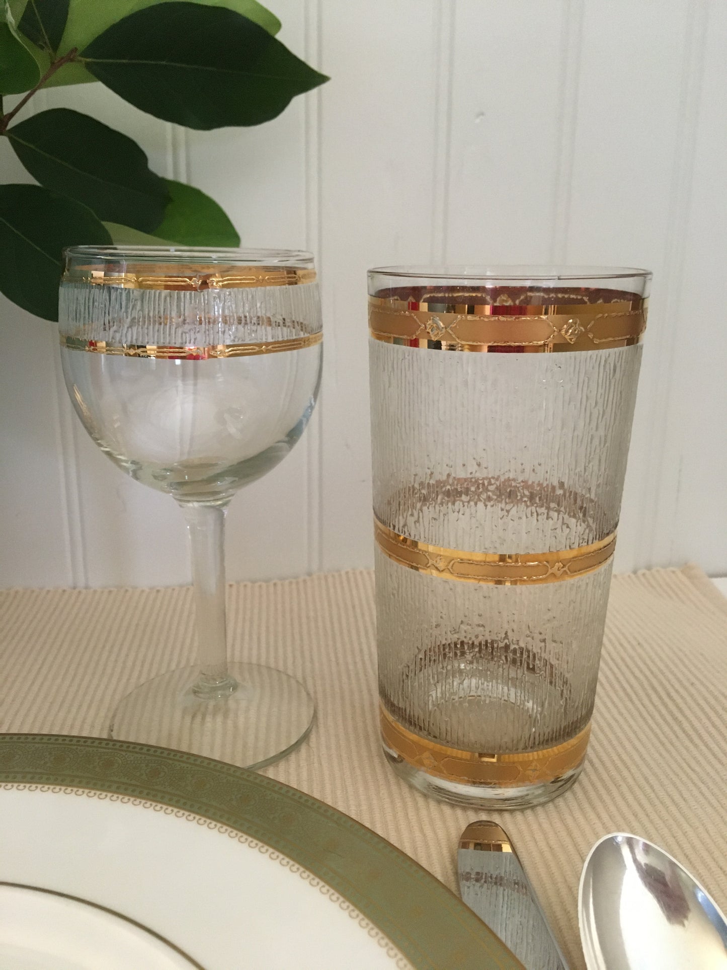 Culver Textured Gold Wine Glasses (2)