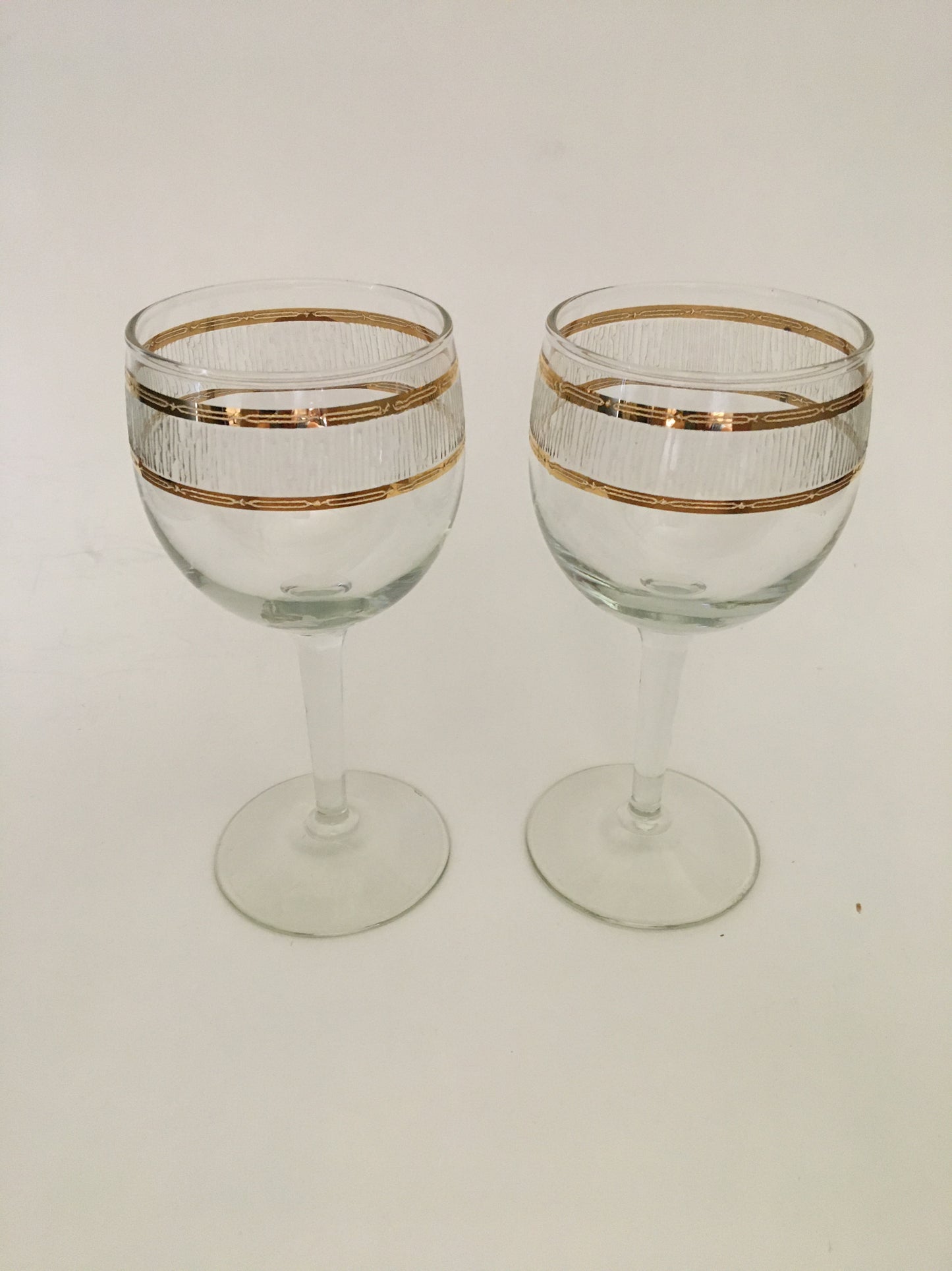 Culver Textured Gold Wine Glasses (2)